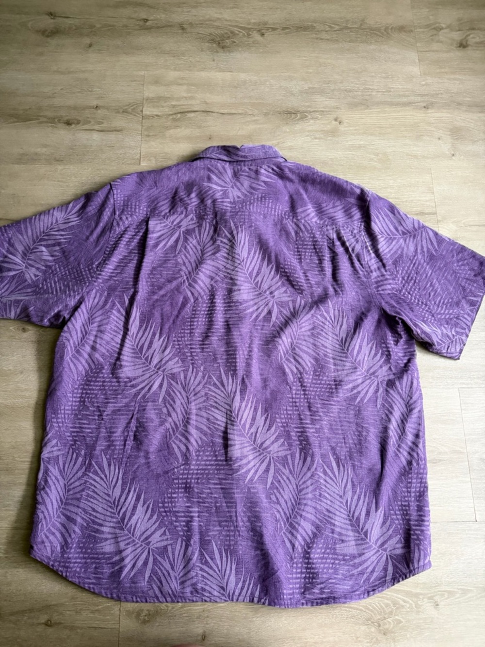 TOMMY BAHAMA Hawaiian Leaf Print Silk Shirt Button Up Men's SZ XXL - Picture 8 of 9